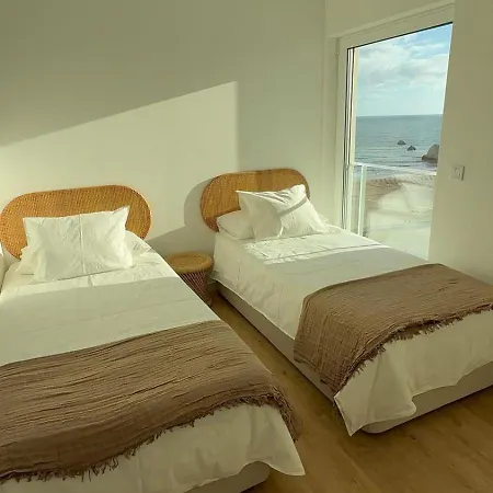 Apartment By The Sea - Da Rocha *